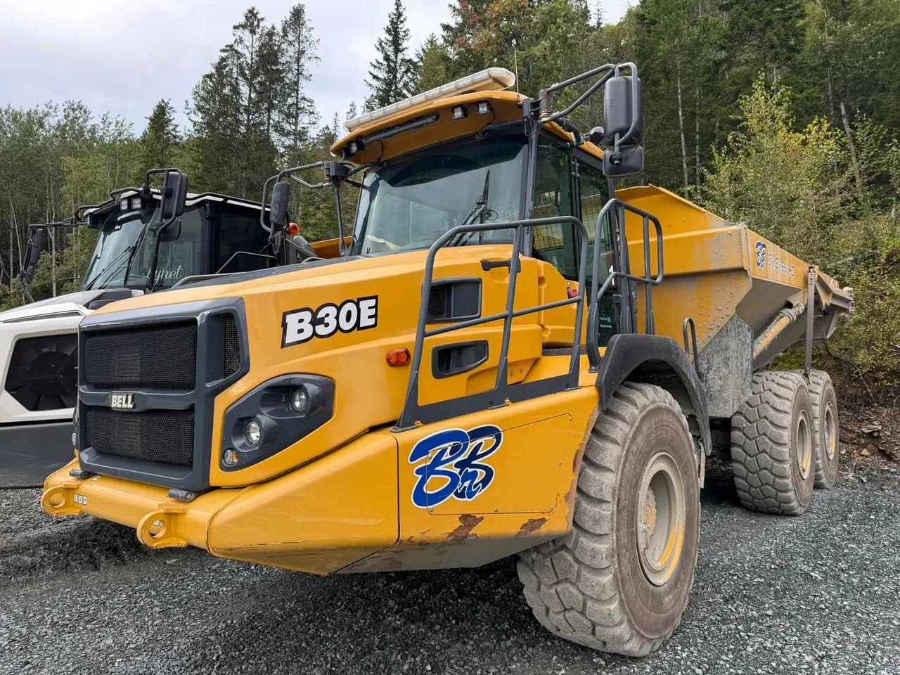 Bell B30 E 6x6 – Hell – Dumpere til salgs