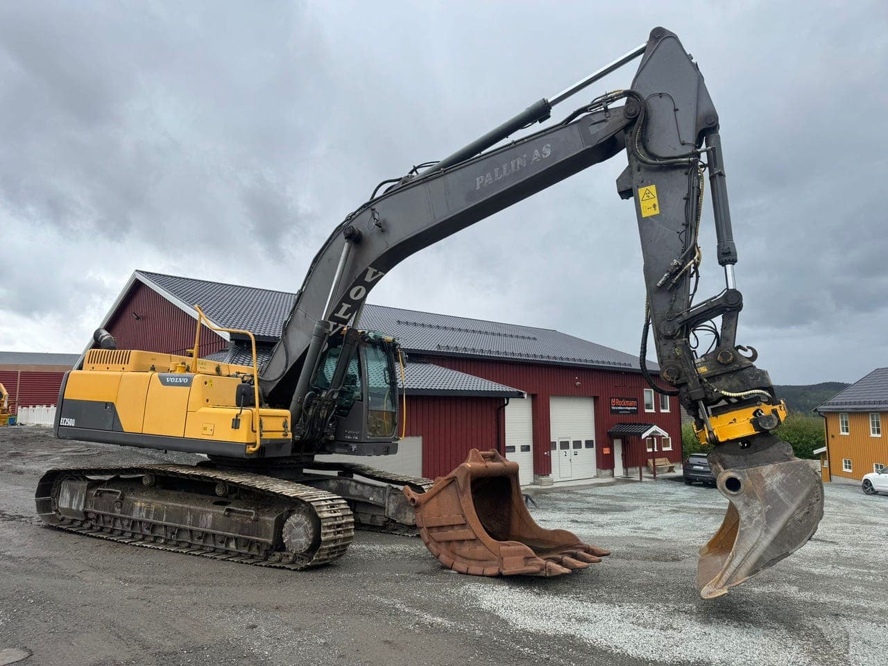 Volvo EC250 DL