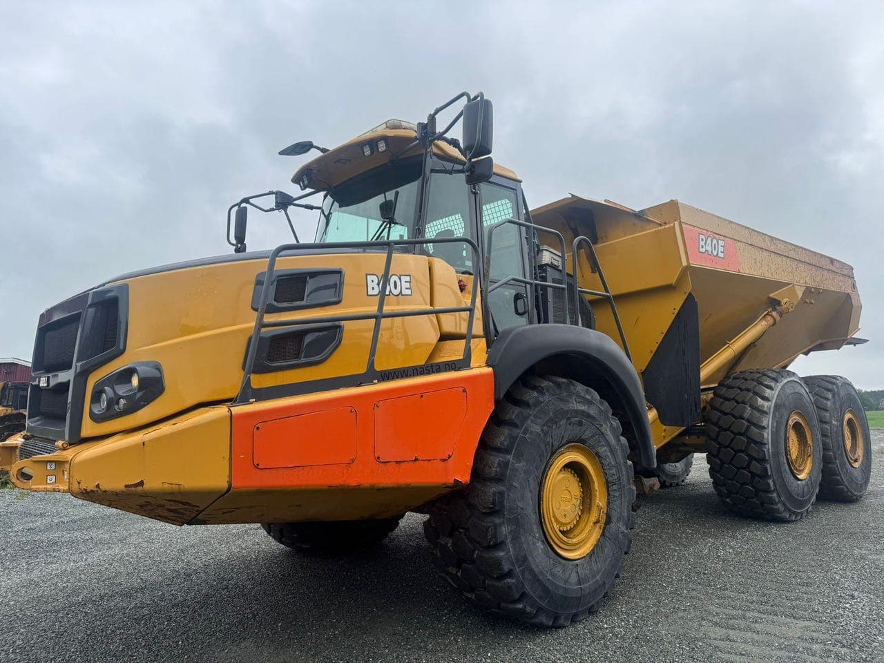 Bell B40 E – Hell – Dumpere til salgs