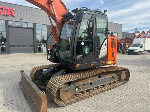 Hitachi ZX135US-6