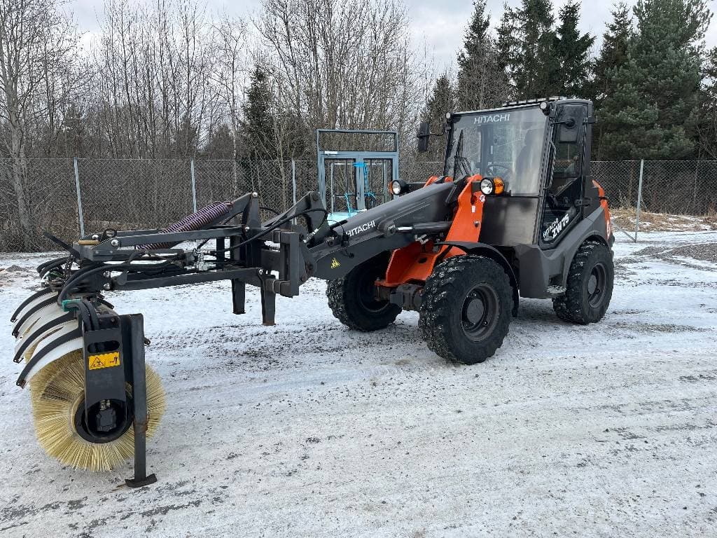 Hitachi ZW 75